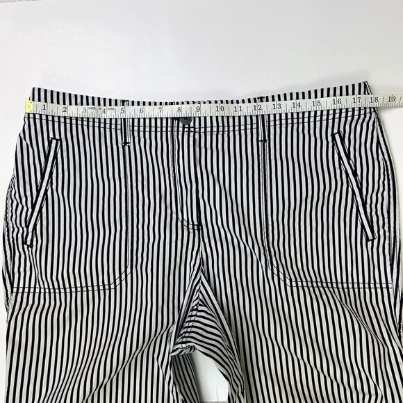Chico's White & Black Pinstripe Print Cotton Crop Pants Cuffs Women's 2 US 12 - Picture 7 of 11